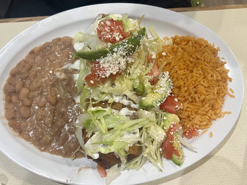 Lorito's Real Mexican Food food