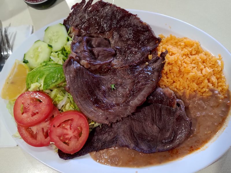 Lorito's Real Mexican Food food