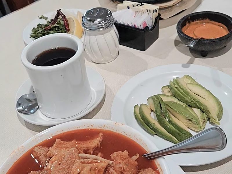 Lorito's Real Mexican Food food